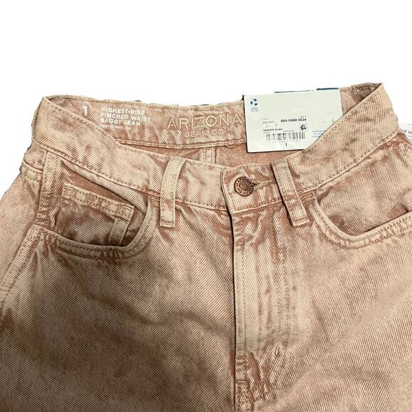 NWT Pinched Waist Baggy Jeans - Picture 3 of 5